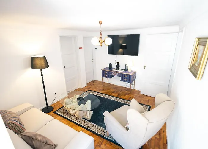 Eira Lages Feriehus *